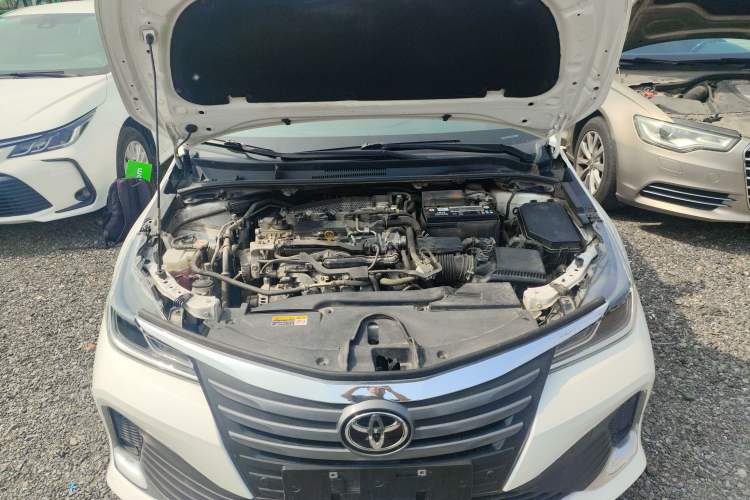 Used Toyota Allion 2022 2.0L Elite Edition Engine Bay