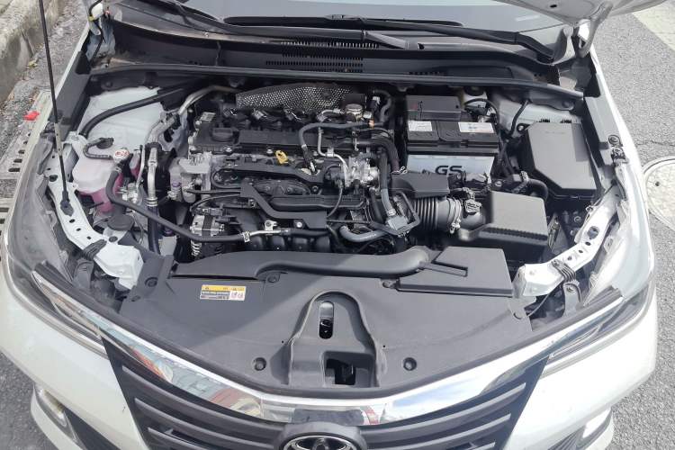 Used Toyota Allion 2022 2.0L Elite Edition Engine Bay