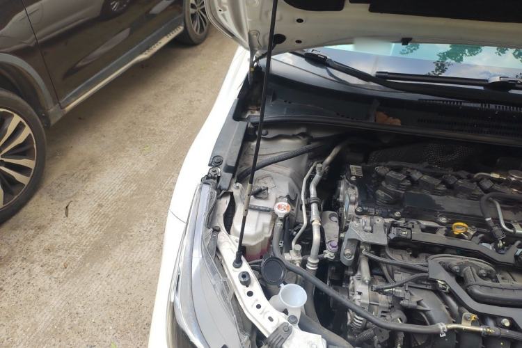 Used Toyota Allion 2022 2.0L Elite Edition Engine Bay Right