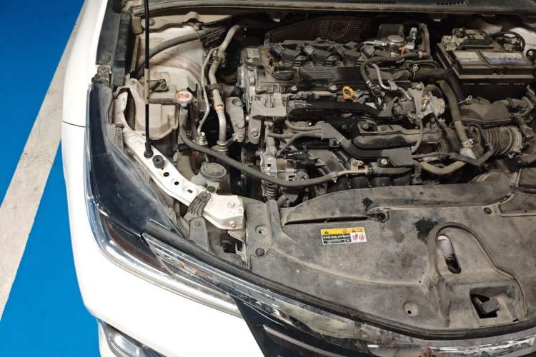 Used Toyota Allion 2022 2.0L Elite Edition Engine Bay Right