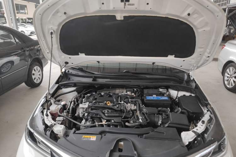 Used Toyota Allion 2022 2.0L Elite Edition Engine Bay