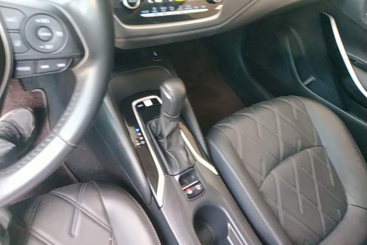 Used Toyota Allion 2022 2.0L Prestige Edition Gear Lever