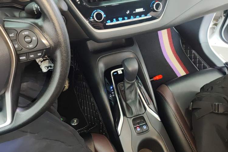 Used Toyota Allion 2022 2.0L Pioneer Edition Gear Lever