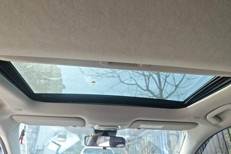 Used Toyota Allion 2022 2.0L Elite Edition Headliner