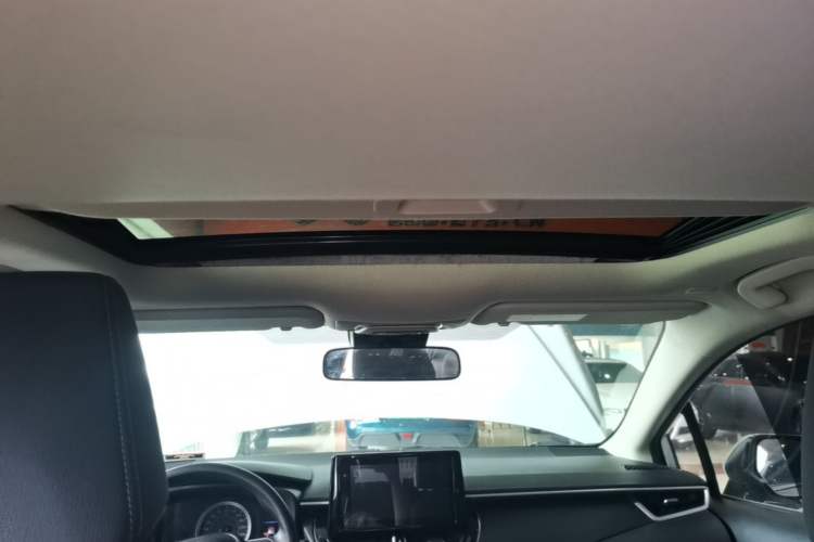 Used Toyota Allion 2022 2.0L Elite Edition Headliner