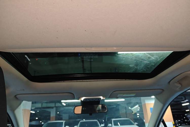 Used Toyota Allion 2022 2.0L Elite Edition Headliner