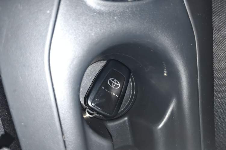 Used Toyota Allion 2022 2.0L Elite Edition Interior 1