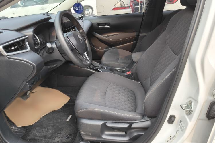 Used Toyota Allion 2022 2.0L Elite Edition Interior 3