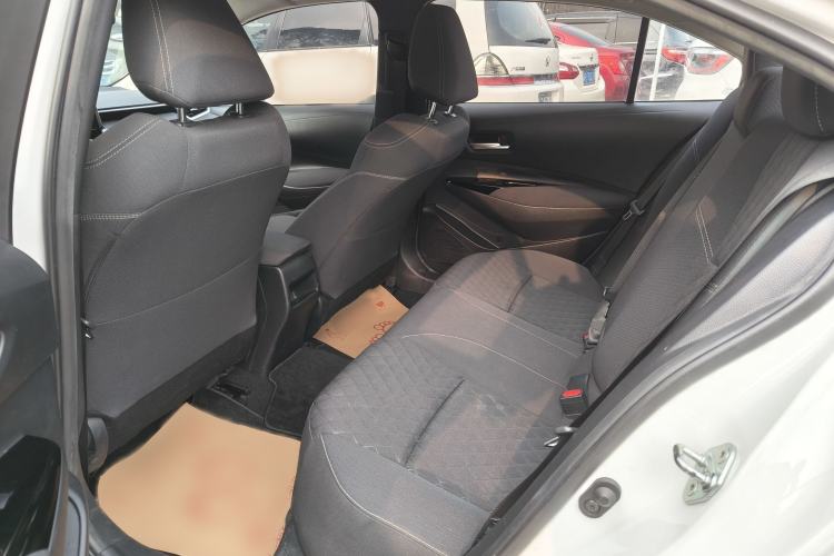Used Toyota Allion 2022 2.0L Elite Edition Interior 4