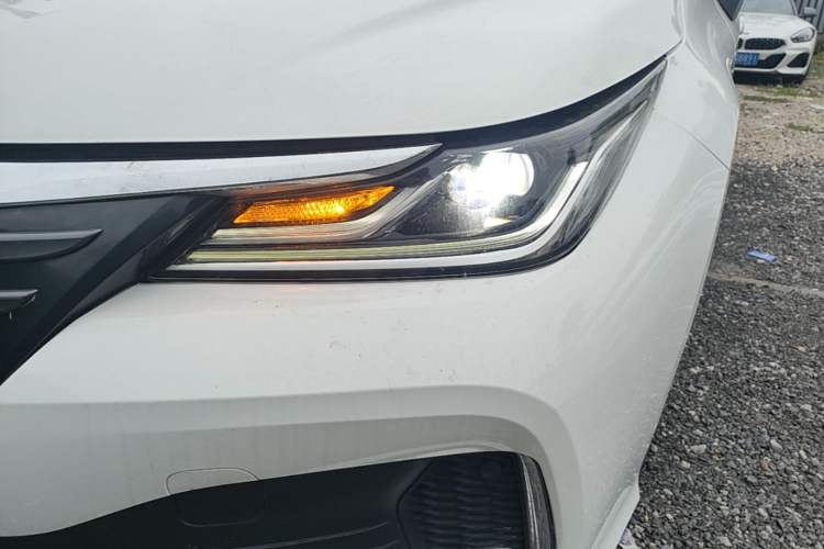 Used Toyota Allion 2022 2.0L Elite Edition Left Front Headlight