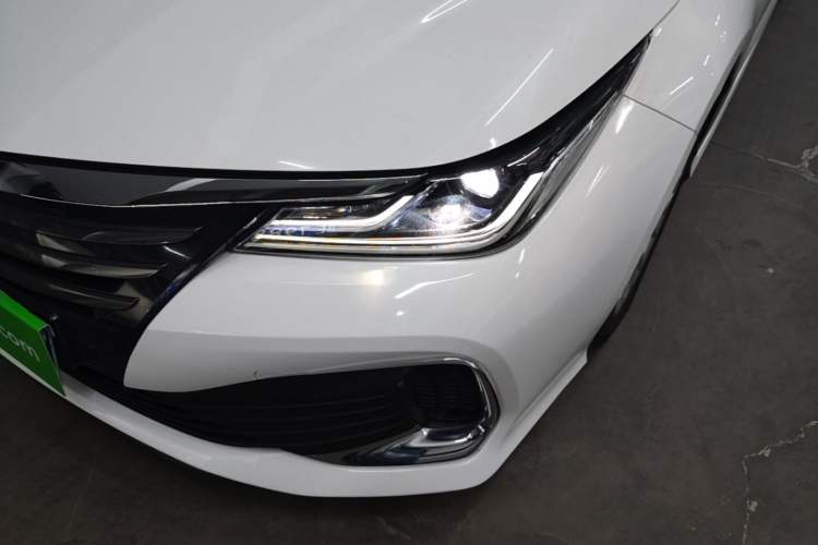 Used Toyota Allion 2022 2.0L Elite Edition Left Front Headlight