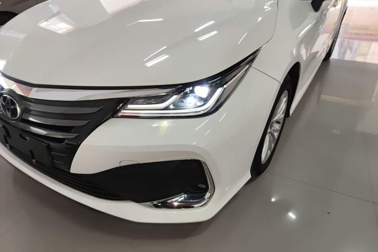 Used Toyota Allion 2022 2.0L Pioneer Edition Left Front Headlight