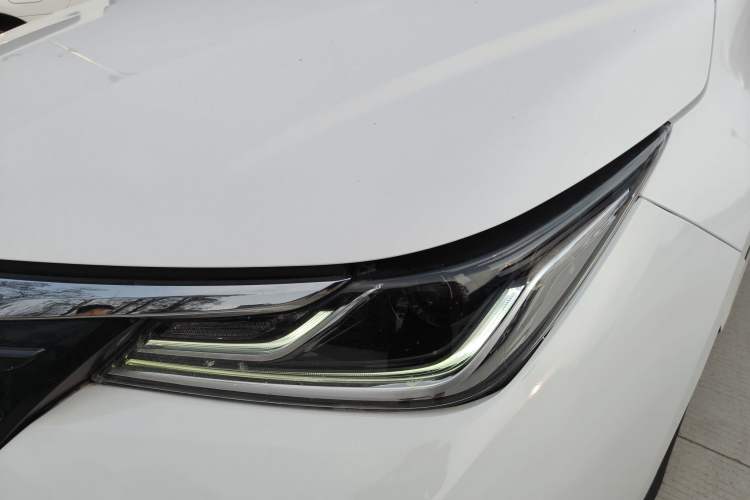 Used Toyota Allion 2022 2.0L Elite Edition Left Front Headlight