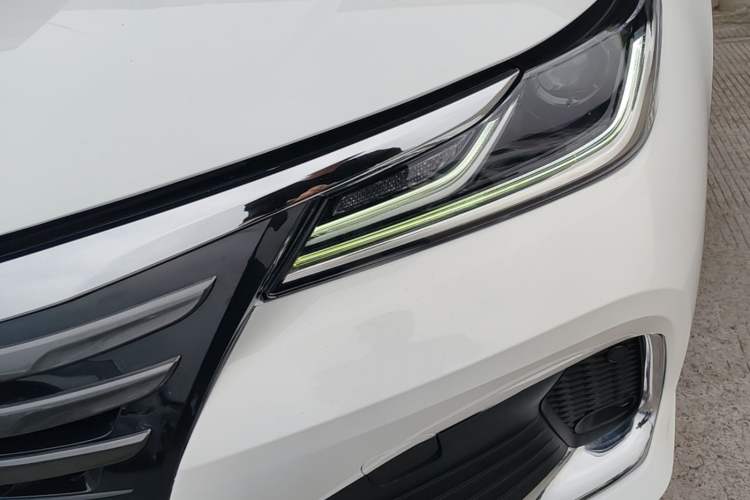 Used Toyota Allion 2022 2.0L Elite Edition Left Front Headlight