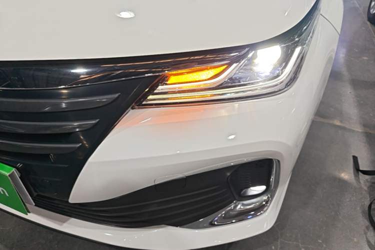 Used Toyota Allion 2022 2.0L Zunyue Edition Left Front Headlight