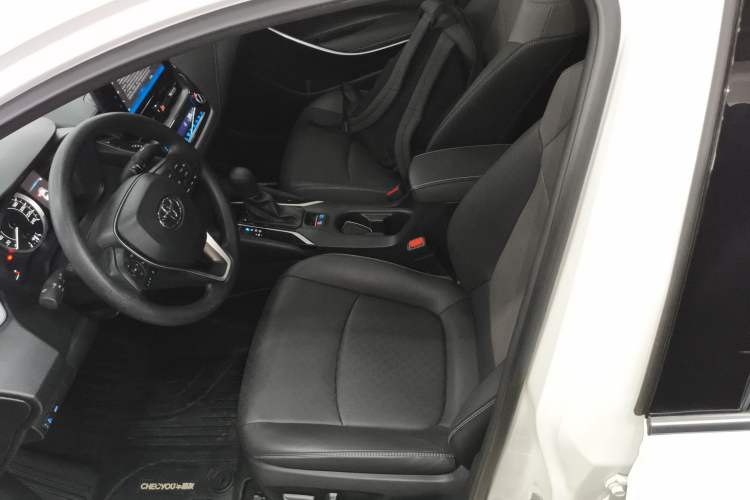 Used Toyota Allion 2022 2.0L Zunyue Edition Left Front Seat