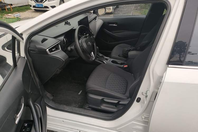 Used Toyota Allion 2022 2.0L Elite Edition Left Front Seat