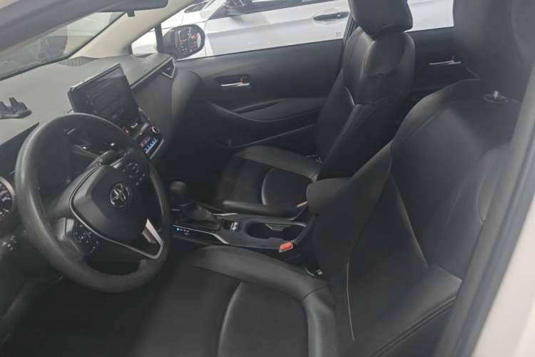 Used Toyota Allion 2022 2.0L Elite Edition Left Front Seat