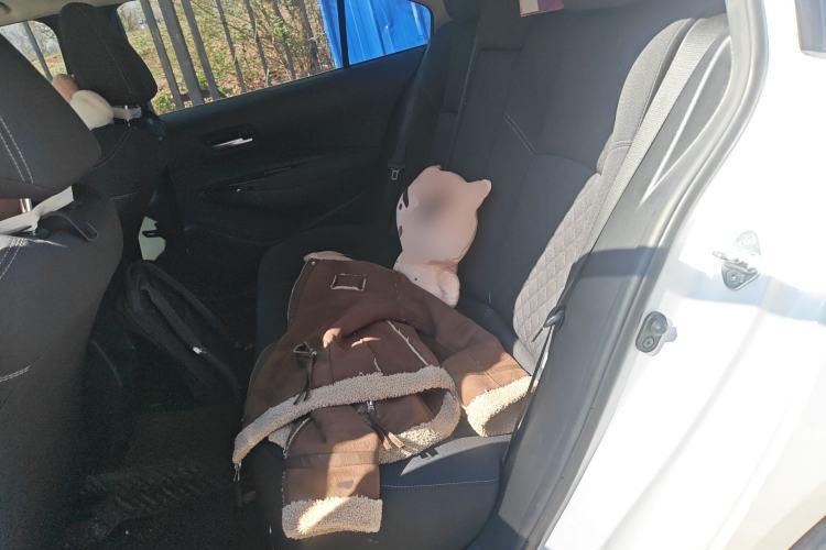 Used Toyota Allion 2022 2.0L Elite Edition Left Rear Seat