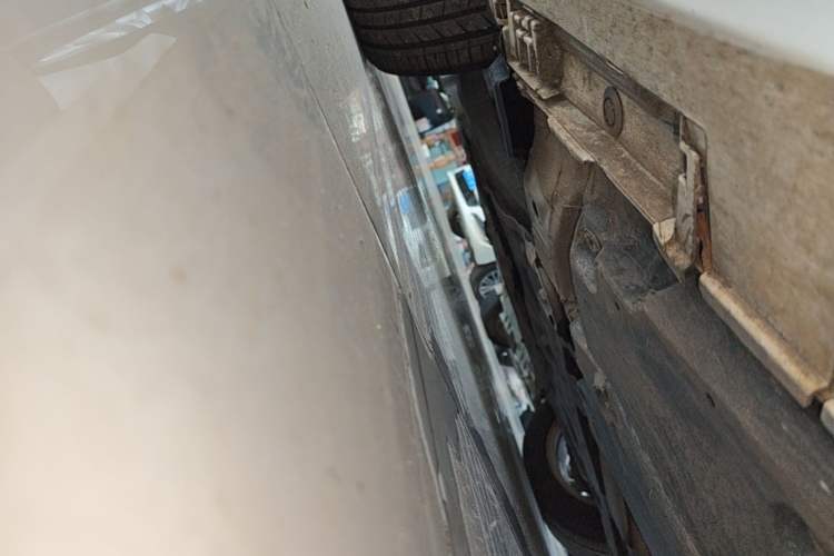 Used Toyota Allion 2022 2.0L Elite Edition Left Side Sill