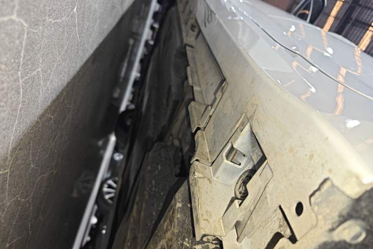 Used Toyota Allion 2022 2.0L Zunyue Edition Left Side Sill