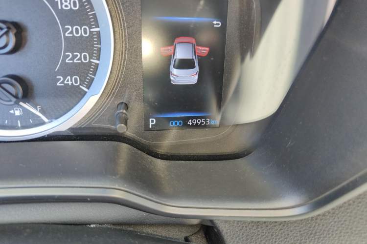 Used Toyota Allion 2022 2.0L Elite Edition Odometer Close Up