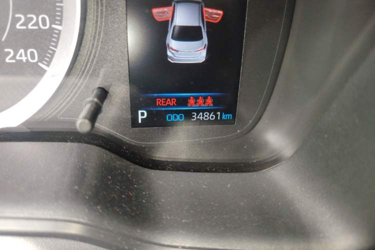 Used Toyota Allion 2022 2.0L Pioneer Edition Odometer Close Up