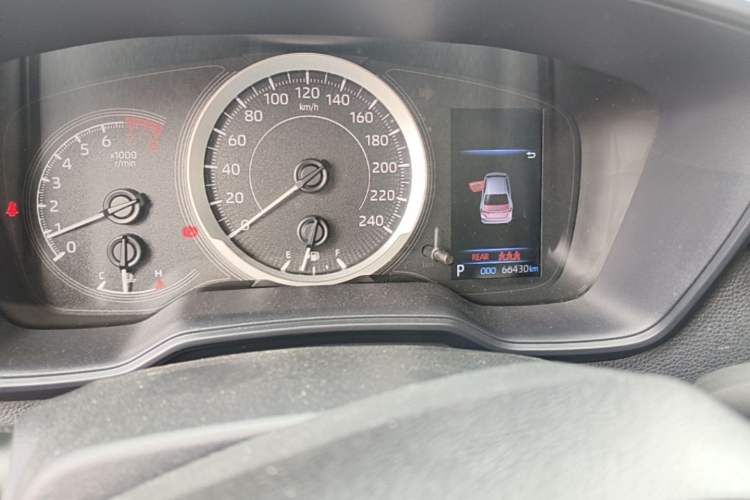 Used Toyota Allion 2022 2.0L Elite Edition Odometer Close Up