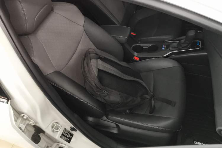Used Toyota Allion 2022 2.0L Zunyue Edition Right Front Seat