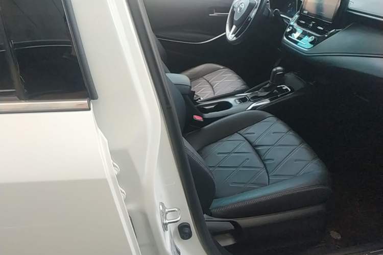 Used Toyota Allion 2022 2.0L Prestige Edition Right Front Seat
