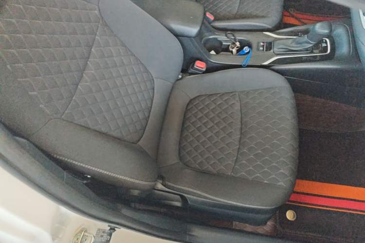 Used Toyota Allion 2022 2.0L Elite Edition Right Front Seat