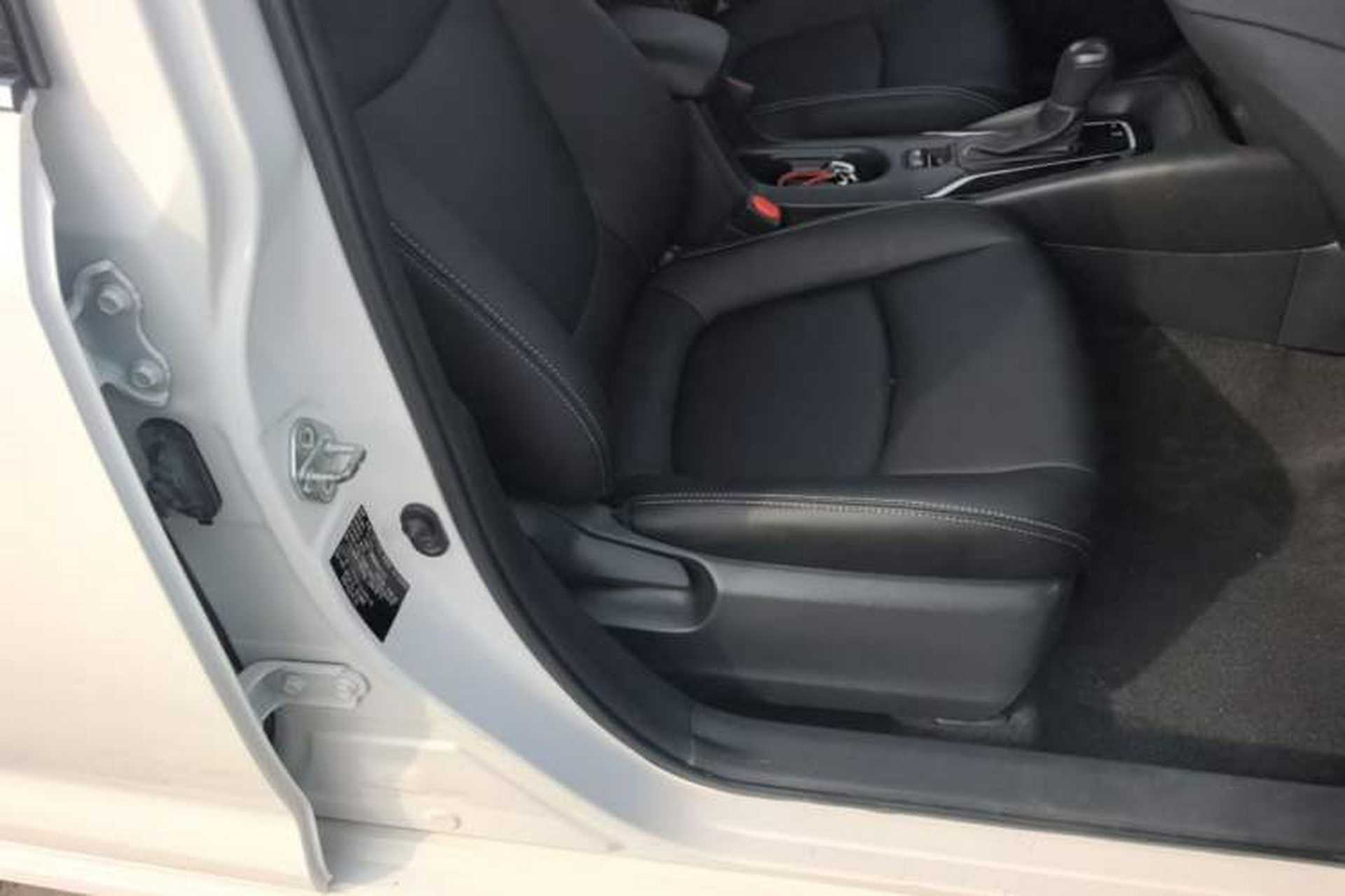Used Toyota Allion 2022 2.0L Elite Edition Right Front Seat