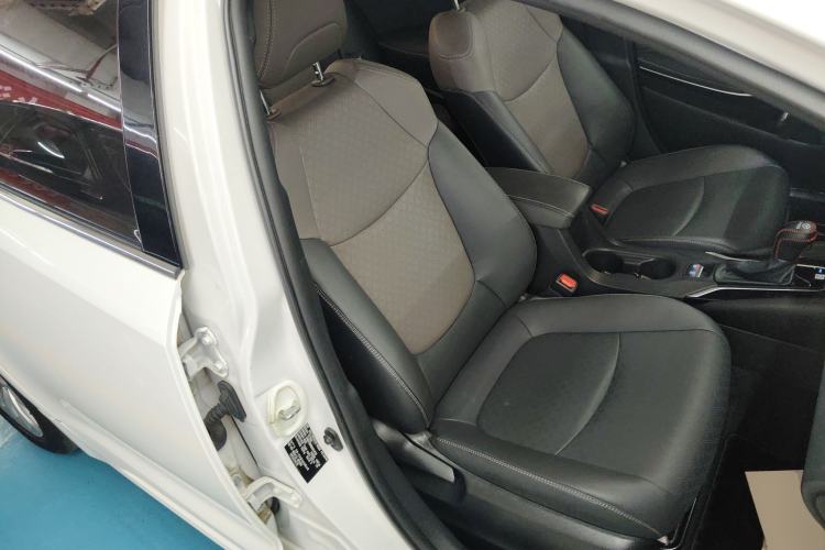 Used Toyota Allion 2022 2.0L Zunyue Edition Right Front Seat