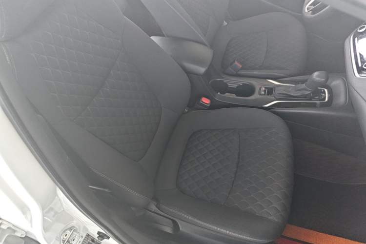 Used Toyota Allion 2022 2.0L Elite Edition Right Front Seat