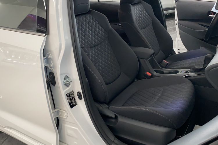 Used Toyota Allion 2022 2.0L Pioneer Edition Right Front Seat