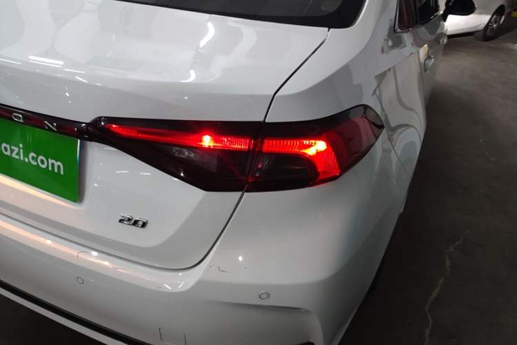 Used Toyota Allion 2022 2.0L Elite Edition Right Rear Taillight