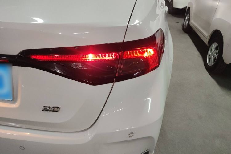 Used Toyota Allion 2022 2.0L Elite Edition Right Rear Taillight