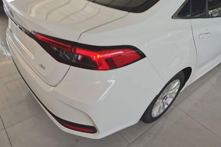 Used Toyota Allion 2022 2.0L Elite Edition Right Rear Taillight