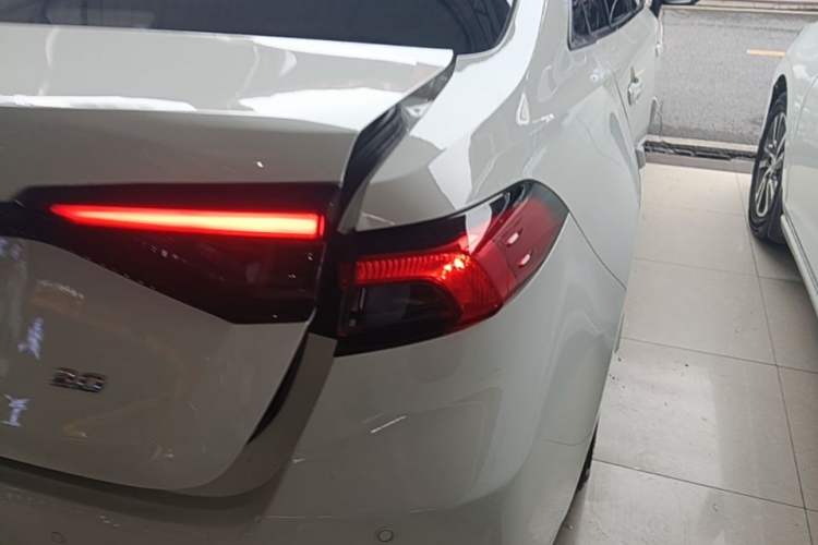Used Toyota Allion 2022 2.0L Pioneer Edition Right Rear Taillight