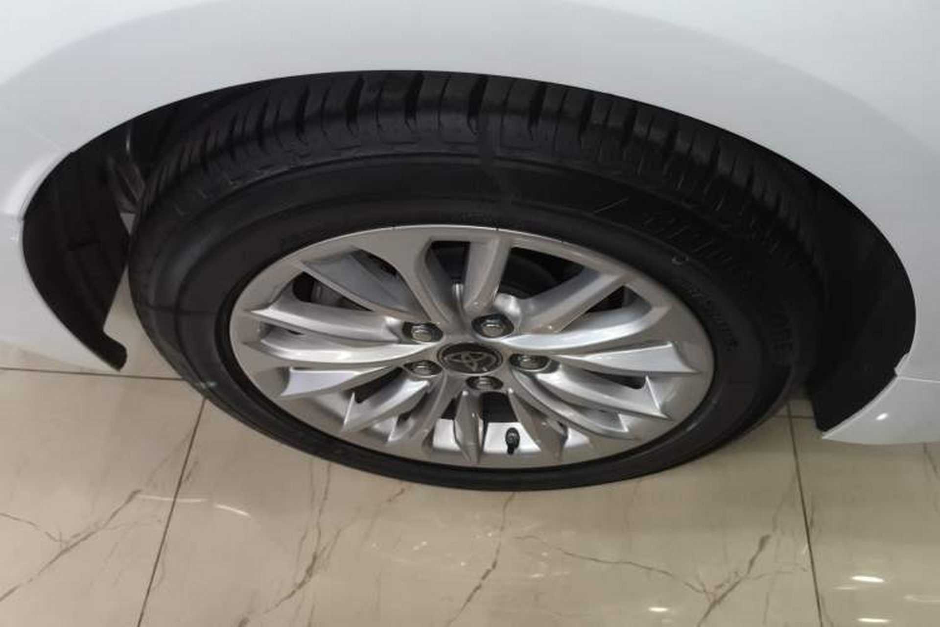 Used Toyota Allion 2022 2.0L Zunyue Edition Right Rear Wheel Hub