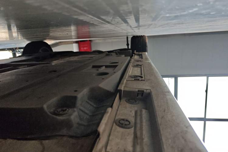 Used Toyota Allion 2022 2.0L Pioneer Edition Right Side Sill