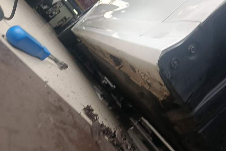 Used Toyota Allion 2022 2.0L Pioneer Edition Right Side Sill
