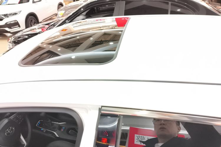 Used Toyota Allion 2022 2.0L Zunyue Edition Roof