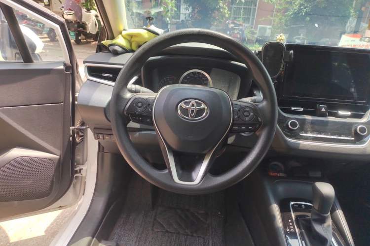 Used Toyota Allion 2022 2.0L Elite Edition Steering Wheel