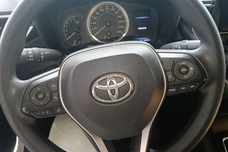 Used Toyota Allion 2022 2.0L Pioneer Edition Steering Wheel