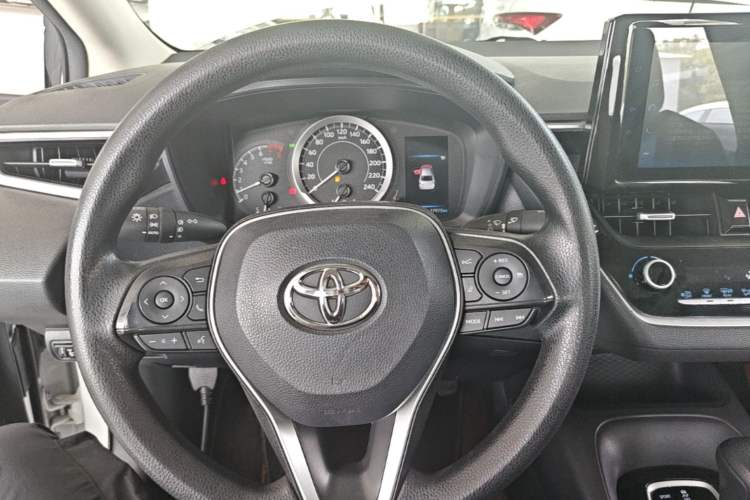 Used Toyota Allion 2022 2.0L Elite Edition Steering Wheel