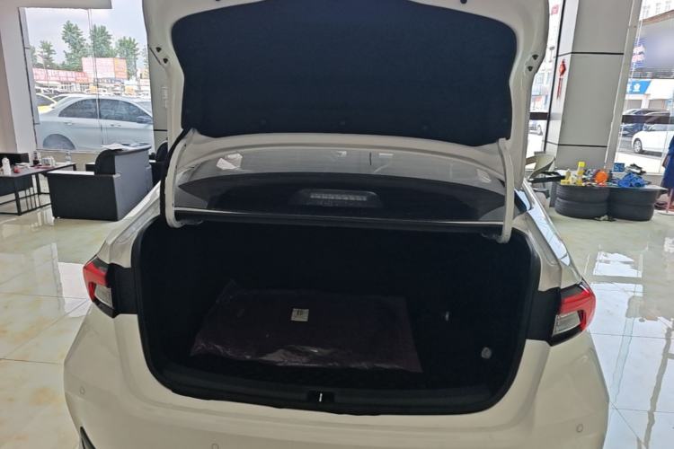 Used Toyota Allion 2022 2.0L Zunyue Edition Trunk