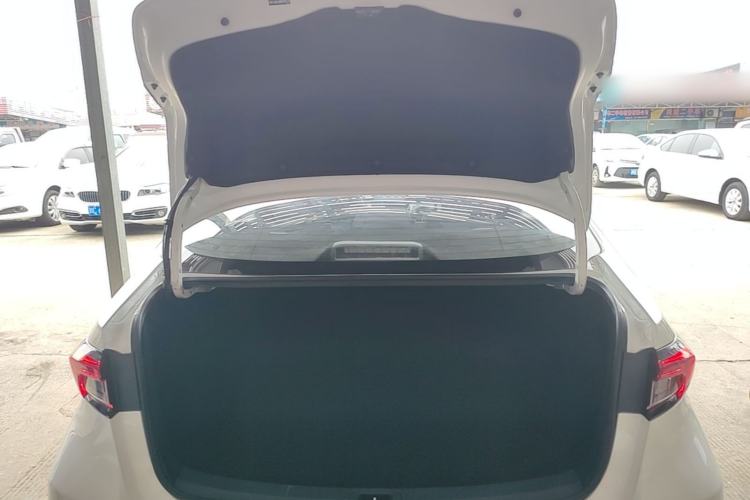 Used Toyota Allion 2022 2.0L Elite Edition Trunk