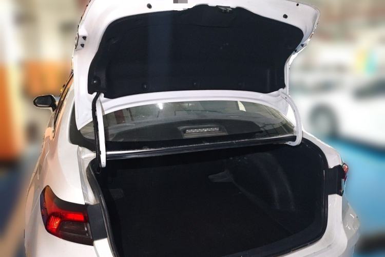 Used Toyota Allion 2022 2.0L Elite Edition Trunk