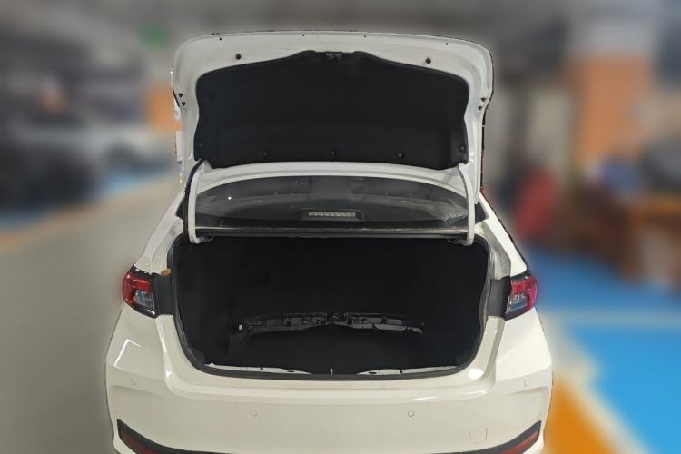 Used Toyota Allion 2022 2.0L Elite Edition Trunk